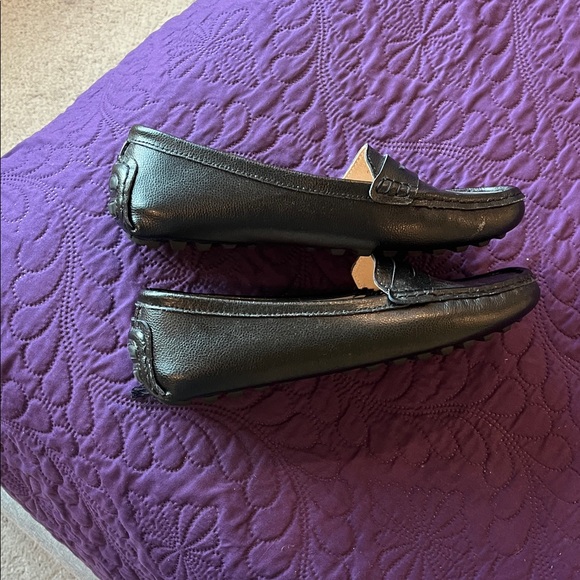 Black Women's Loafers - Picture 3 of 3